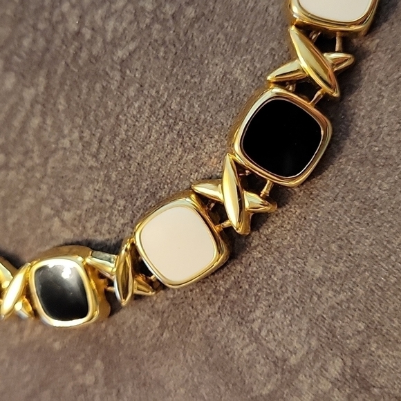 VTG 1980s XOXO Byzantine Enamel Interlocking Baddie Collar Necklace - Picture 3 of 11